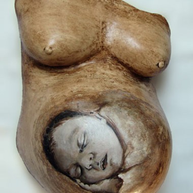Babybauchabformung mit aufgemaltem Portrait