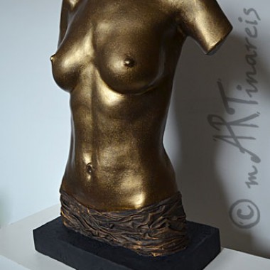 Frauentorso aus Gips in Bronze-Finish mit Draperie